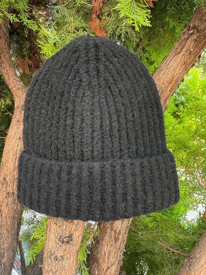 Axesoire Zwarte Baret Voor Casual Streetwear & Sport Groothandel Kleding Casual