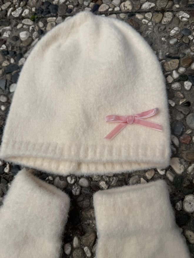 Axesoire Strickgarnitur Mit Handschuhmütze Für Kinder — Ecru Großhandelskleidung 2