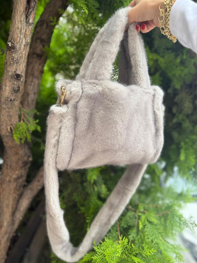 Axesoire Bolso De Mano Y Hombro De Felpa 28x23x11 Cm Gris Ropa al por mayor 3