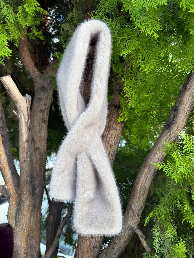 Axesoire Плюшевый Платок На Шнурке Со Вставкой Серый Оптовая продажа одежды 3