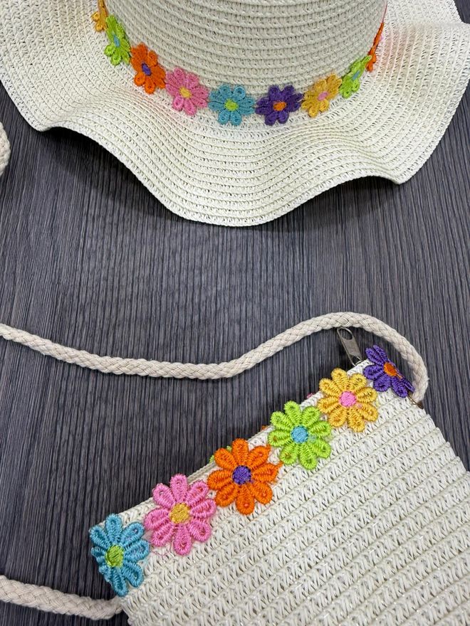 Axesoire White Floral Casual Set Wholesale Clothing 1