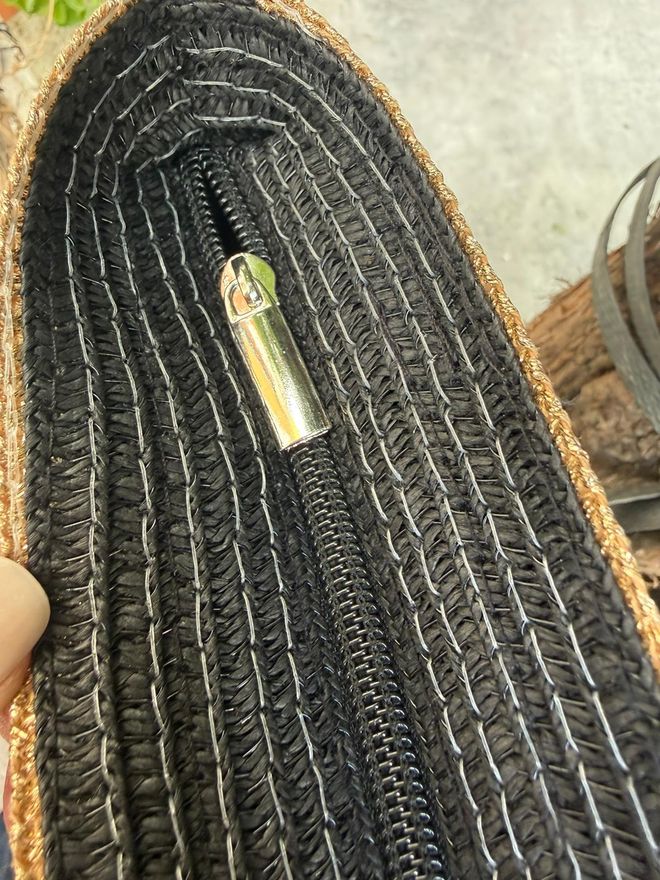 Axesoire Črtasta Slamnata Torba 49x30 Cm Črna Oblačila na debelo 3