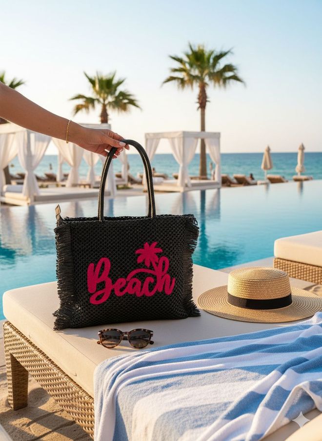 Axesoire Ψάθινη Τσάντα Με Γράμμα Παραλίας 47x44 Εκ. Μαύρο Χονδρικό εμπόριο ενδυμάτων 0
