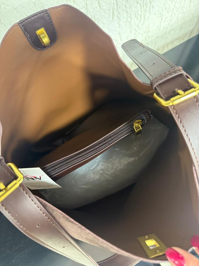 Axesoire Bolsa De Manga De Camurça Marrom Roupas por atacado 2