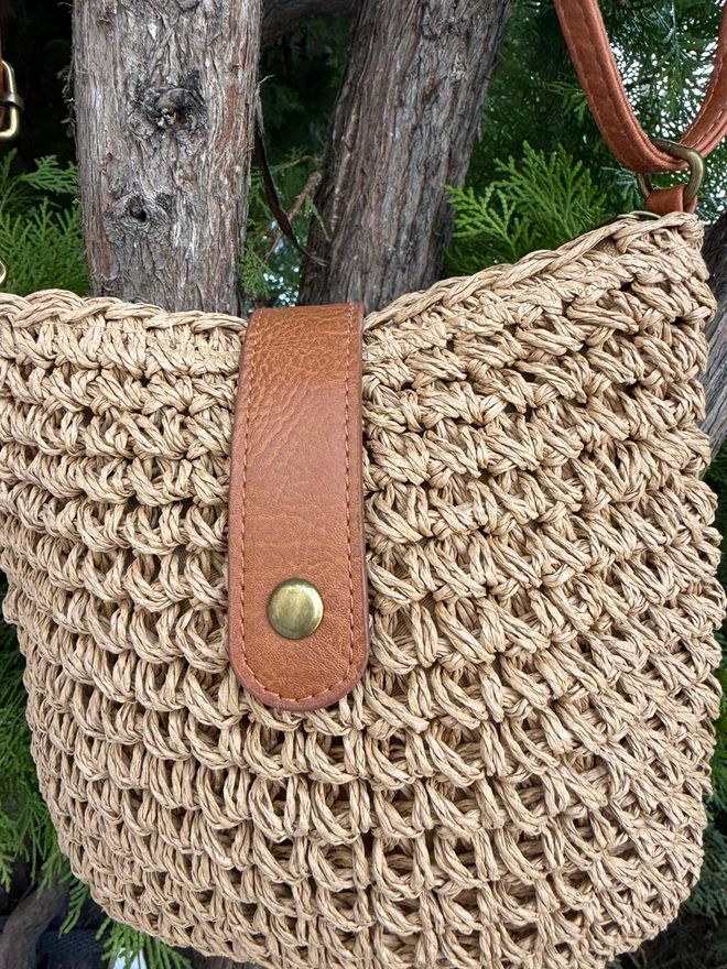 Axesoire Hand Knitted Straw Bag 24x23 Cm Camel Wholesale Clothing 3