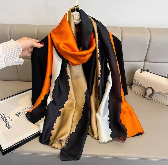 Axesoire شال أسود أنيق مع تصميم بلوك اللون ملابس بالجملة محتشم