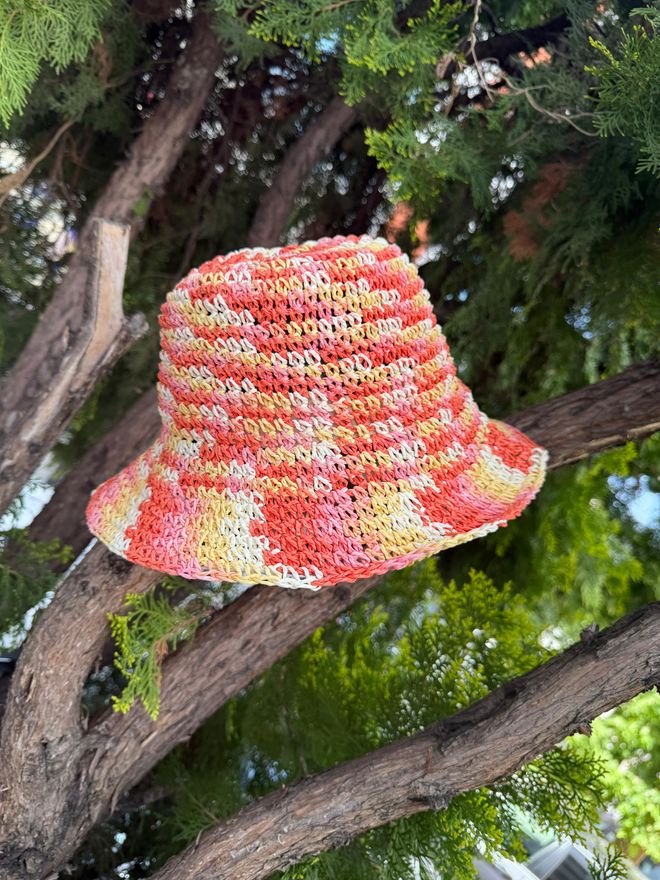 Axesoire Czerwony Boho Tie Dye Czapka Hurtowa sprzedaż odzieży Casual