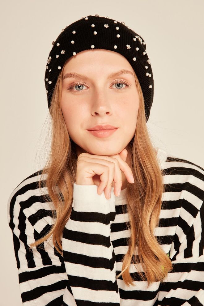 Axesoire Beret With Pearls Black Wholesale Clothing 0