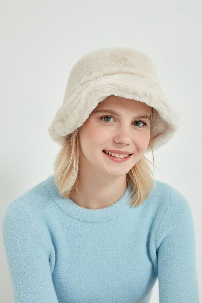 Axesoire Color Plush Bucket Hat Beige Wholesale Clothing 0