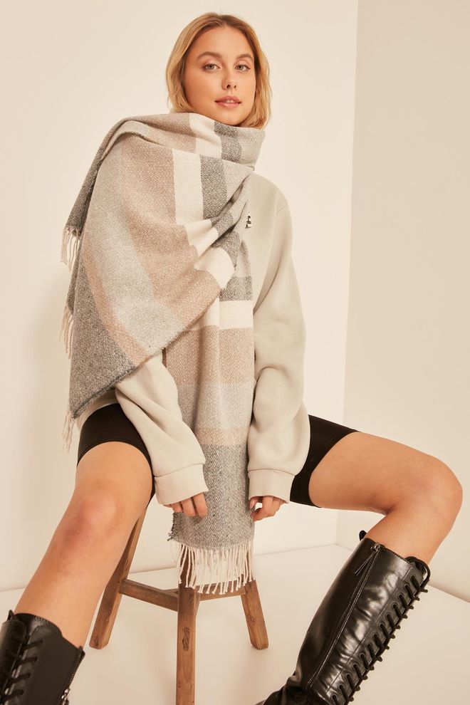 Axesoire Weicher Strukturierter Schal Mit Gemischten Streifen Und Dicken Schultern – Ecru Großhandelskleidung 0