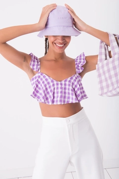 A wholesale clothing model wears bsl10373-gingham-open-back-ruffled-cami-top, Turkish wholesale Bustier of BSL