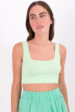A wholesale clothing model wears bsl10394-open-back-square-neck-cami-top, Turkish wholesale Bustier of BSL