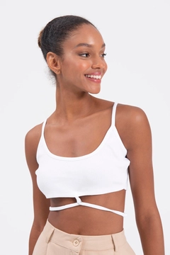 A wholesale clothing model wears bsl11643-strapped-bustier, Turkish wholesale Crop Top of BSL