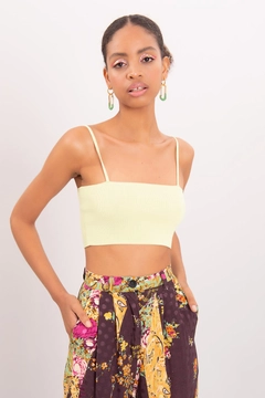 A wholesale clothing model wears bsl11674-strapped-knit-bustier, Turkish wholesale Crop Top of BSL