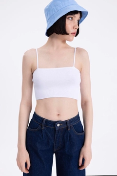 A wholesale clothing model wears bsl11713-strapped-knit-bustier, Turkish wholesale Crop Top of BSL