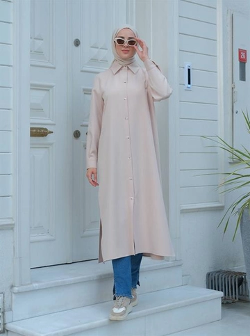A wholesale clothing model wears  Classic Shirt Dress - Beige
, Turkish wholesale Dress of Berika Yıldırım