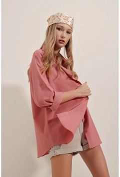 A wholesale clothing model wears 2839 - Dust Rose Shirt, Turkish wholesale Shirt of Bigdart