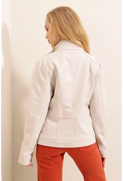 A wholesale clothing model wears 6371 - Leather Jacket - Ecru, Turkish wholesale Jacket of Bigdart