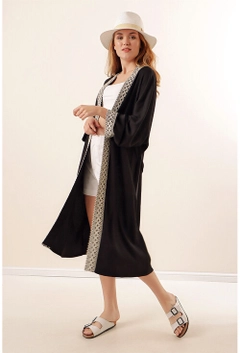 A wholesale clothing model wears 17364 - Kimono - Black, Turkish wholesale Kimono of Bigdart