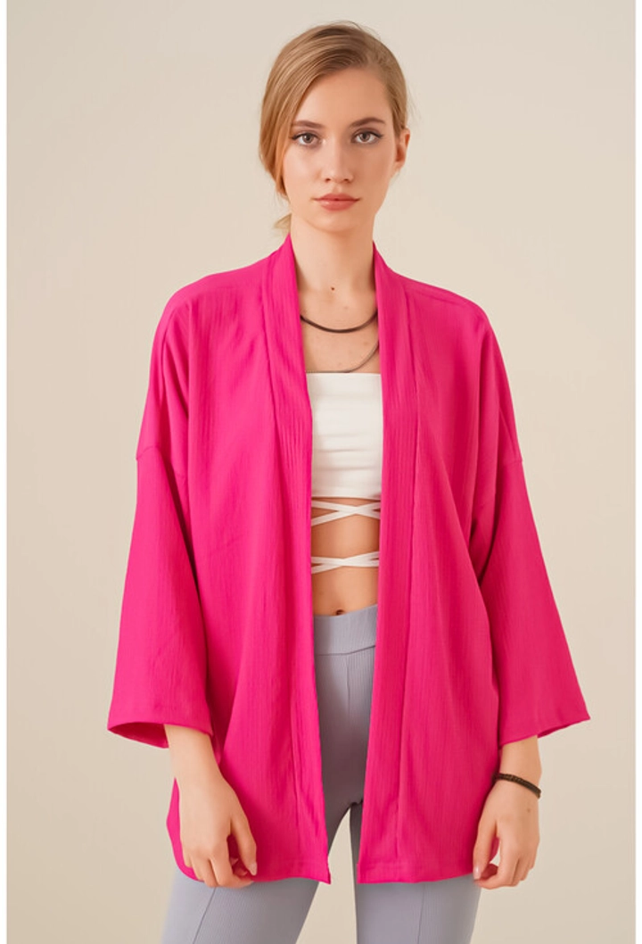 A wholesale clothing model wears 17375 - Kimono - Fuchsia, Turkish wholesale Kimono of Bigdart