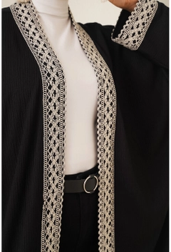A wholesale clothing model wears 17377 - Kimono - Black, Turkish wholesale Kimono of Bigdart