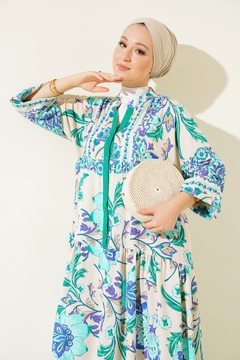 A wholesale clothing model wears big10180-authentic-patterned-dress-green, Turkish wholesale Dress of Bigdart