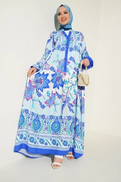A wholesale clothing model wears big10492-authentic-patterned-hijab-dress-d.-saks, Turkish wholesale Dress of Bigdart