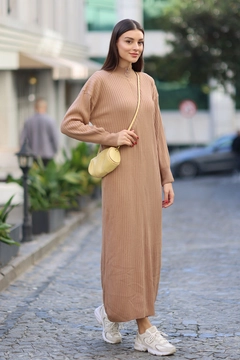 A wholesale clothing model wears big10648-knitwear-dress-tan, Turkish wholesale Dress of Bigdart