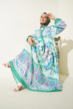 A wholesale clothing model wears big10932-authentic-patterned-hijab-dress-d.green, Turkish wholesale Dress of Bigdart
