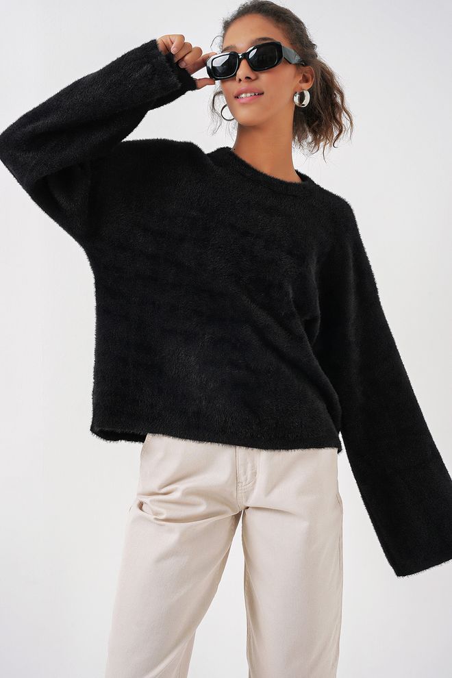Bigdart Soft Texture Knitted Sweater Black Wholesale Clothing Casual