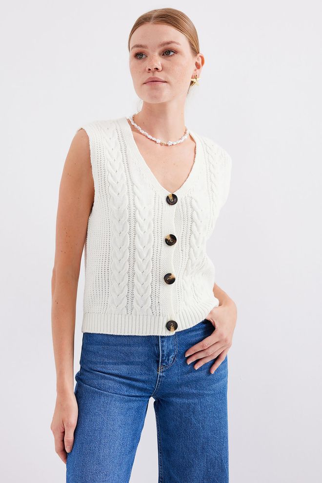 Bigdart Buttoned Short Knit Vest White Wholesale Clothing Casual