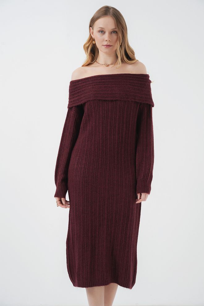 Bigdart Oversize Pulloverkleid Mit Madonnenkragen Burgunderrot Großhandelskleidung Lässig