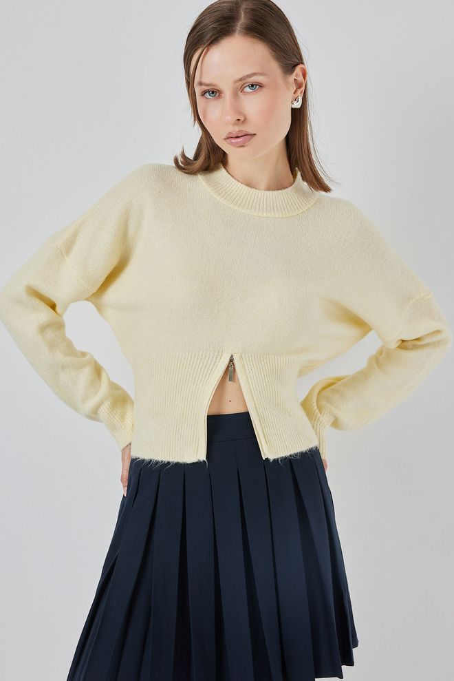 Bigdart Beige Crew Neck Regular Fit Sweater Wholesale Clothing Casual