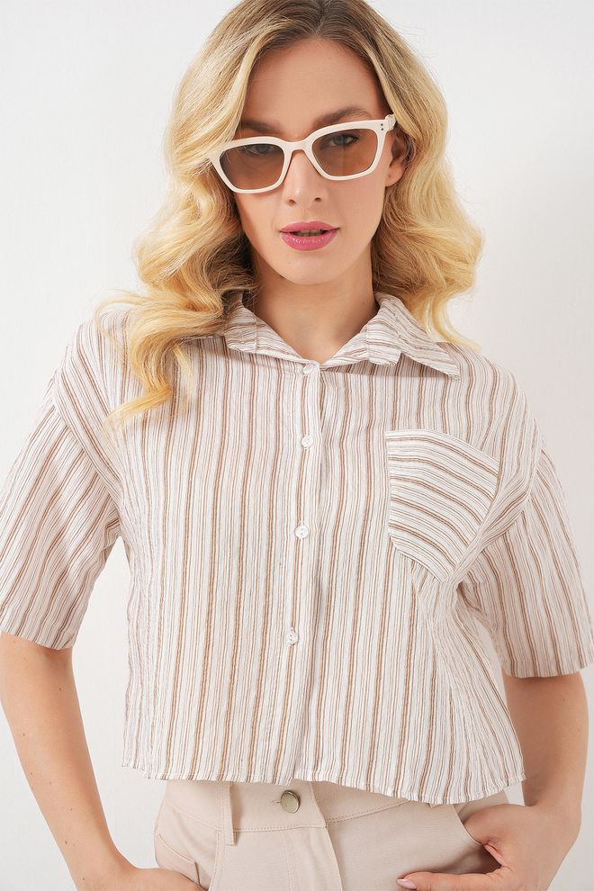 Bigdart Chemise Beige Rayée Décontractée Boutonnée Et Courte Vêtements en gros Décontracté