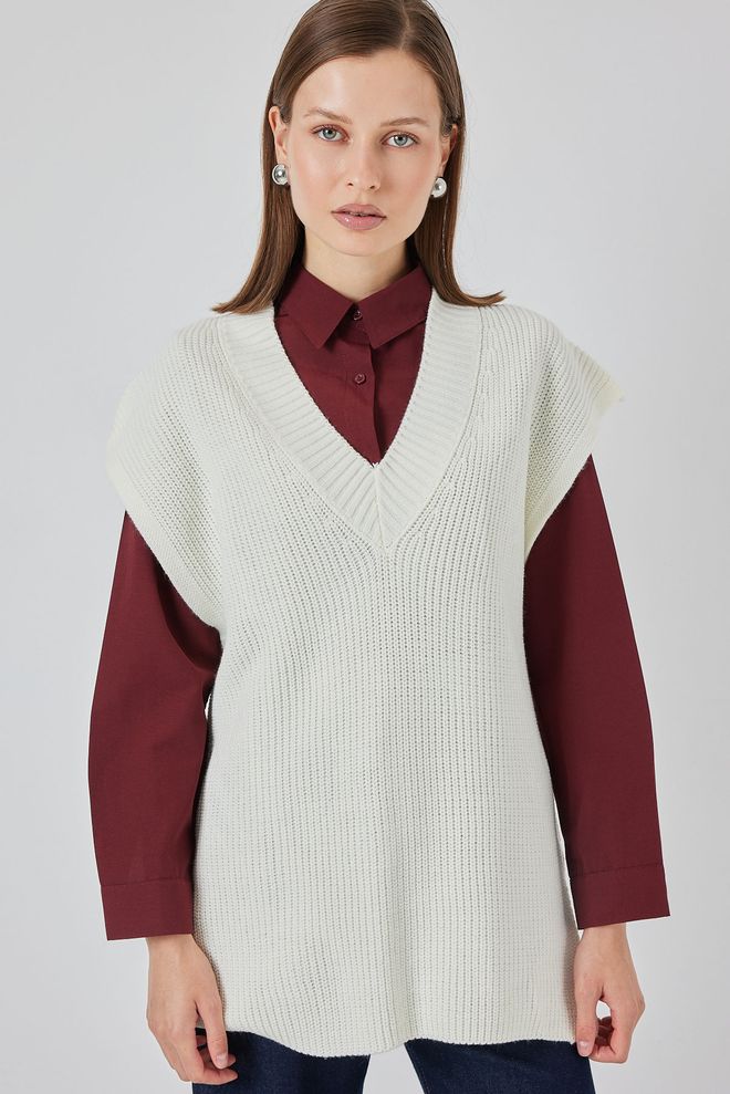 Bigdart Bijeli Džemper Bez Rukava S V izrezom I Jako Kratkim Rukavima Veleprodaja odjeće Skroman