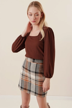 A wholesale clothing model wears 42915 - Blouse - Brown, Turkish wholesale Blouse of Bigdart