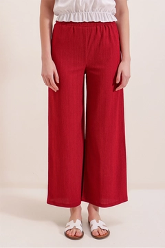 A wholesale clothing model wears 43764 - Trousers - Red, Turkish wholesale Pants of Bigdart