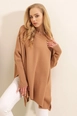 A wholesale clothing model wears 43090-poncho-sweater-biscuit-color, Turkish wholesale  of 