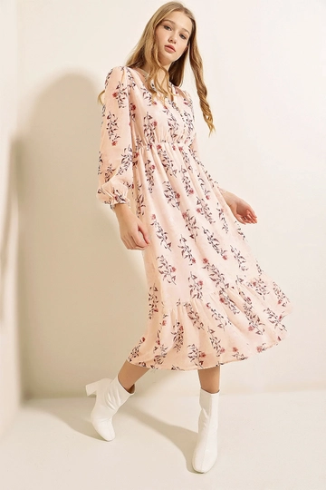 A wholesale clothing model wears  Dress - Cream
, Turkish wholesale Dress of Bigdart