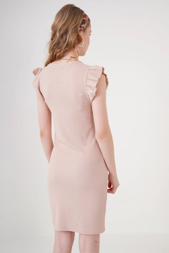 Bir model, Bigdart toptan giyim markasının 43393 - Dress - Biscuit Color toptan Elbise ürününü sergiliyor.