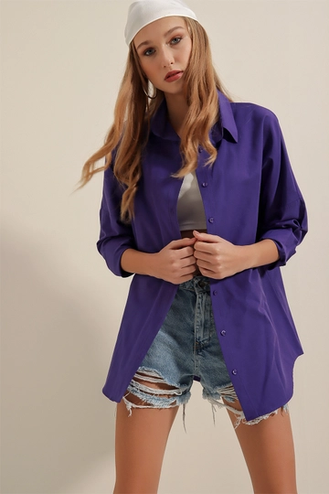 A wholesale clothing model wears  Shirt - Purple
, Turkish wholesale Shirt of Bigdart