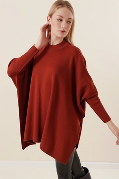 A wholesale clothing model wears 46078 - Poncho Sweater - Tile, Turkish wholesale Sweater of Bigdart