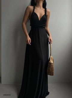 Ένα μοντέλο χονδρικής πώλησης ρούχων φοράει BLA10382 - Tie Maxi Dress - Black, τούρκικο Φόρεμα χονδρικής πώλησης από Black Fashion