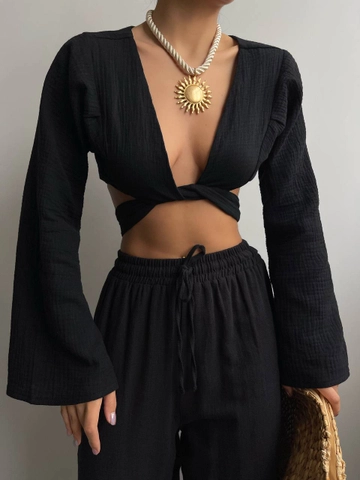 A wholesale clothing model wears  Flywheel Tie Sleeve Blouse - Black
, Turkish wholesale Blouse of Black Fashion