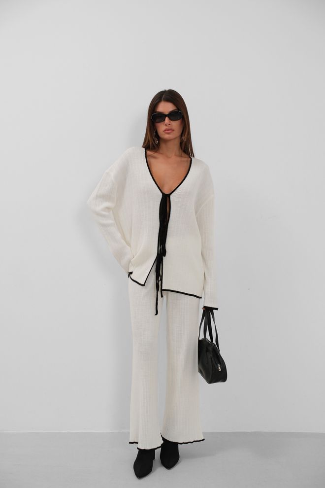Black Fashion Комплект Трикотажных Брюк кардигана Со Шнуровкой И Окантовкой Экрю Оптовая продажа одежды Повседневный