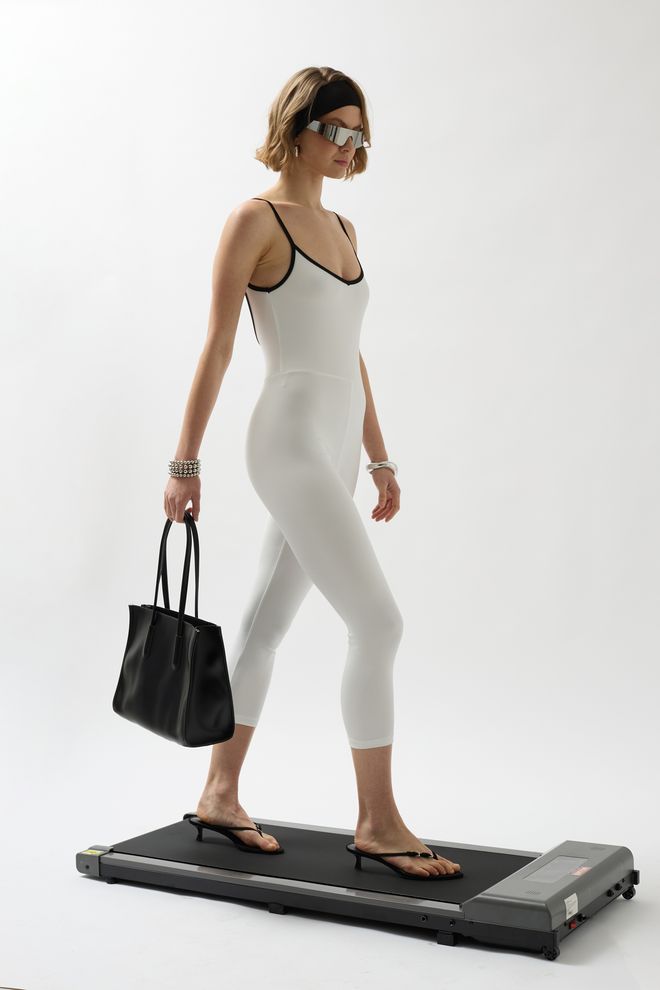 Black Fashion Спортивный Комбинезон С Кантами Белый Оптовая продажа одежды Повседневный