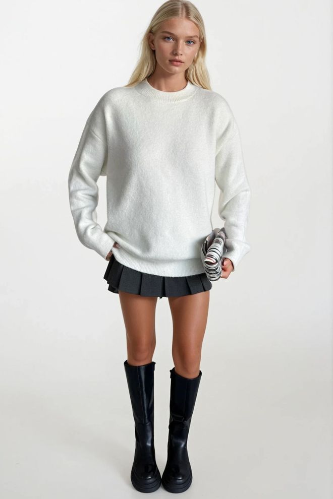 Black Fashion White Oversized Fit Crew Neck Sweater Wholesale Clothing Casual