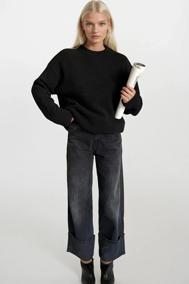 Black Fashion Black Sweater Oversized Fit With Crew Neck Wholesale Clothing Casual