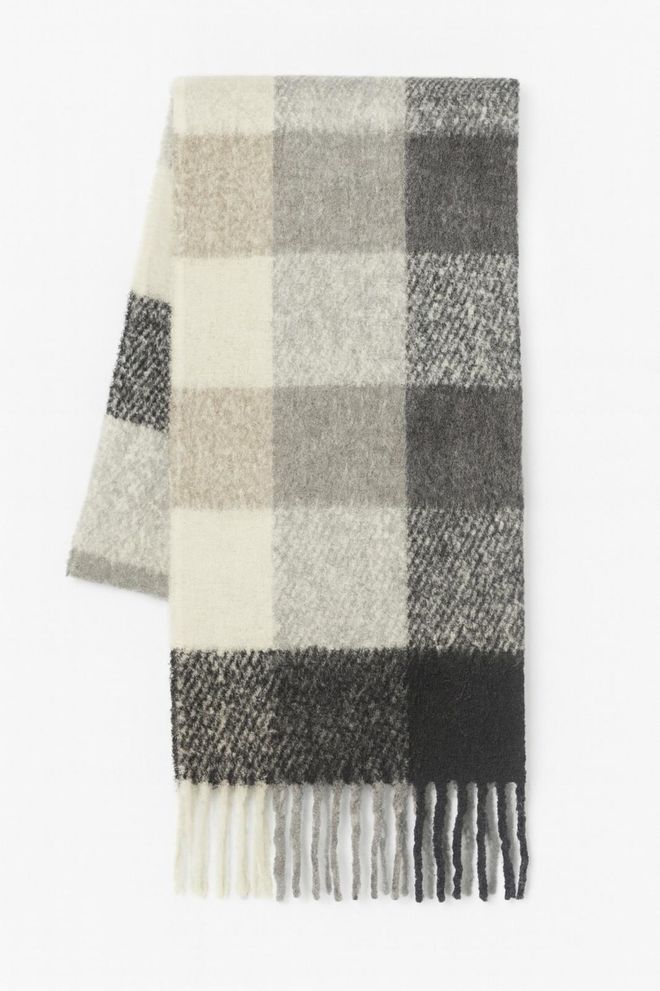 Black Fashion Buklet Plaid Scarf Black Wholesale Clothing 0