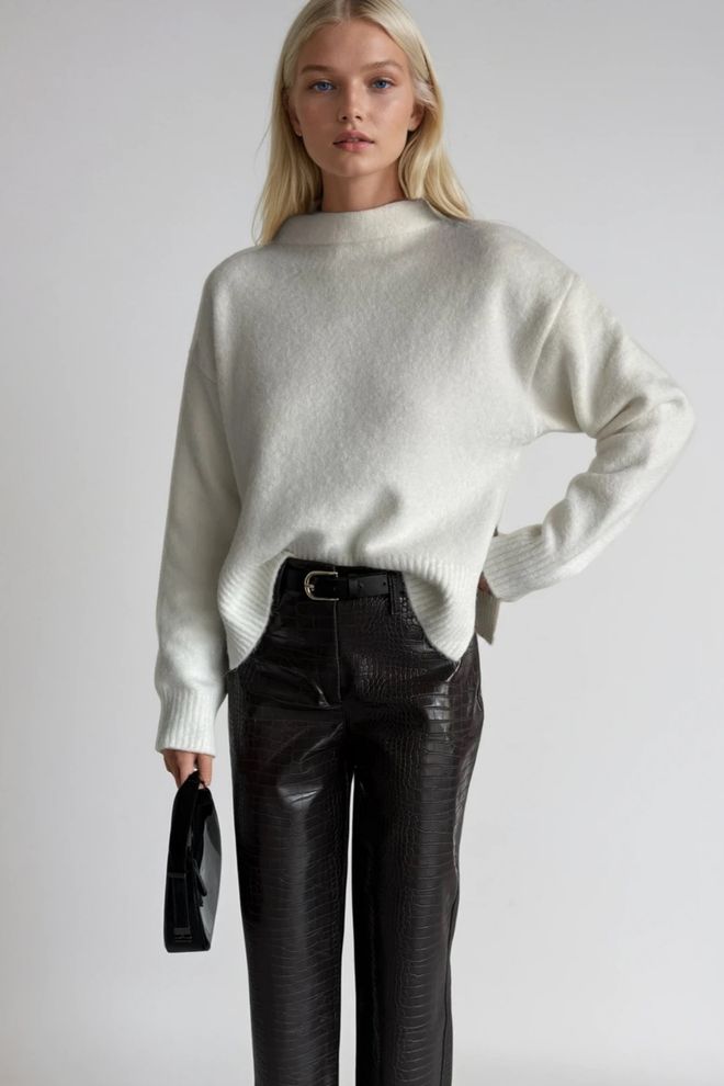 Black Fashion Beyaz Kazak Bol Kalıp Balıkçı Yaka Uzun Kol Toptan Giyim Akrilik